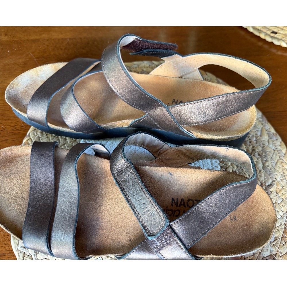 Naot‎ Radiant Copper Metallic Leather Wedge Sandals EU 40 US 9 Hook Loop Strappy - Picture 4 of 9